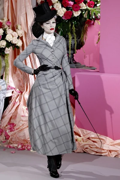 Look 4